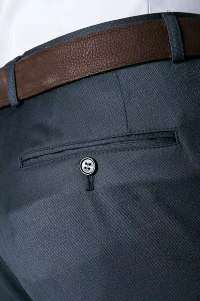 Carl Gross Hose 00/003N0/332023/Sascha/63 Modern Fit, Schurwolle Super110 Reda, Dunkelblau meliert, Blau 5 Carl Gross Hose 00/003N0/332023/Sascha/63 Modern Fit, Schurwolle Super110 Reda, Dunkelblau meliert, Blau – Bild 3