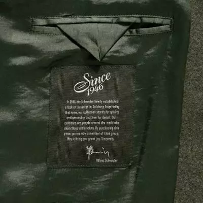 Schneiders Trachtenweste Henri 327/2102/6162 Mikrofaser-Baumwolle, Oliv gemustert, Oliv 6 Schneiders Trachtenweste Henri 327/2102/6162 Mikrofaser-Baumwolle, Oliv gemustert, Oliv – Bild 4